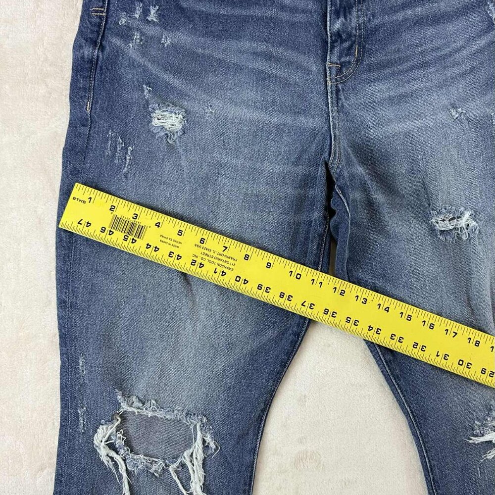Torrid Women’s Plus size Distressed Frayed Hem‎ Jeans – Medium Wash - Picture 15 of 15